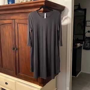 Zenana Premium dark gray knit dress size L